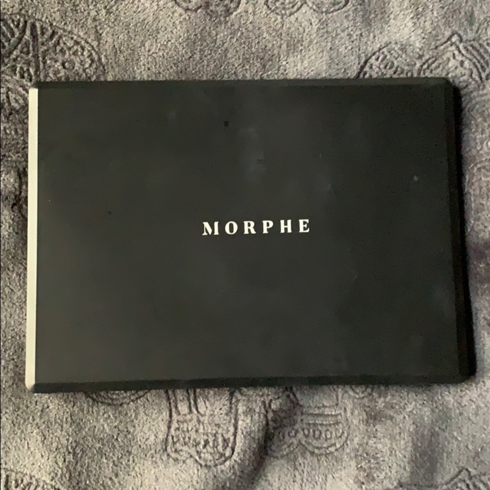 Morphe 35F Fall Into Frost Palette
